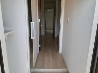 ベルグランツIIIA【1階】の玄関