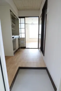 スプリングフィールド II【2階】の玄関