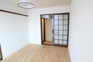 スプリングフィールド II【2階】の居間