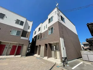 ベル・ヴェール田中町【3階】の外観