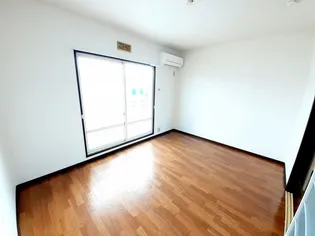 サンビレッジ諸富C【2階】の居間