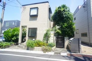 東京都新宿区四谷坂町【マンション】の外観