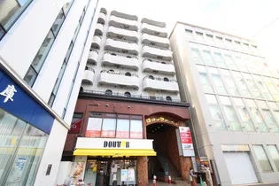 GSプラザ鶴見駅前【4階】の外観