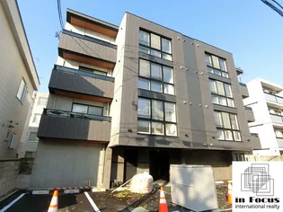 BASE N33 ベース【3階】の外観