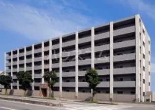 プラスペリティ【3階】の外観