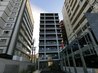 アロッジオ金剛【8階】の外観