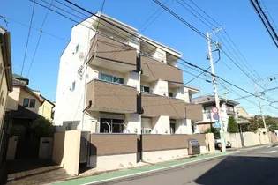 クレア代田の画像