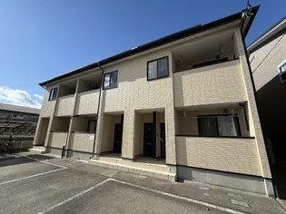 セレブレートII【2階】の外観