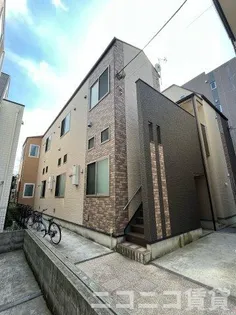 東京都北区志茂5【アパート】の外観