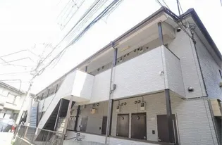 ドエル・ペッシェ【2階】の外観