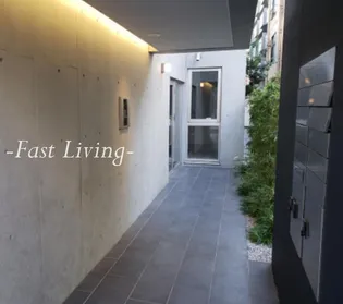 エレガンス・ヴィラ【1階】の外観