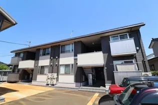 新潟県上越市春日山町1【アパート】の外観