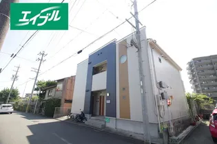 クレフラスト河岸の画像