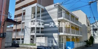 レオパレス真V【3階】の外観