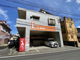 レジデンスDNK【3階】の外観