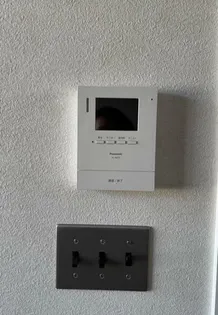 WIPガレージハウスの内装