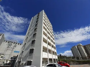 オーシャン レジデンス【2階】の外観