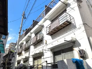 東一アパート【2階】の外観