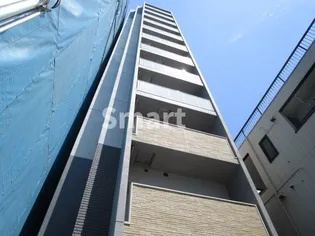 東京都中野区新井1【マンション】の外観