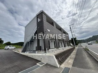 オリーブ平山【1階】の外観