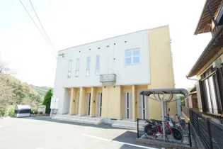 山口県下関市千鳥ケ丘町【アパート】の外観