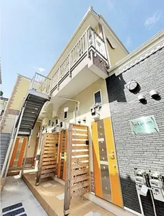 ロックガーデンズ横浜【1階】の外観