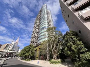 パークコート神宮北参道ザ タワー【6階】の外観