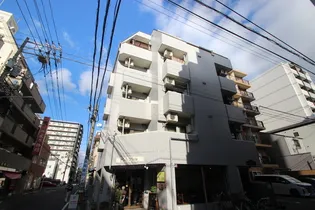 キャッツアイ本川【4階】の外観