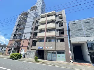 神奈川県伊勢原市伊勢原3【マンション】の外観
