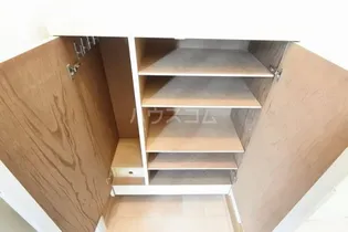 サマックス・マノワールI【2階】の内装