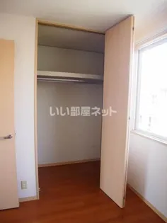 スクエア B棟【2階】の内装