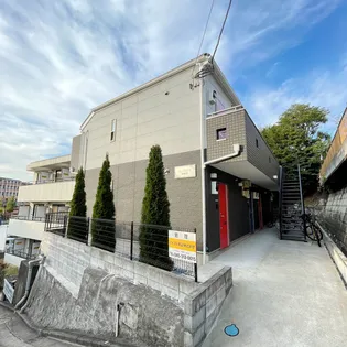 神奈川県横浜市神奈川区三枚町【アパート】の外観