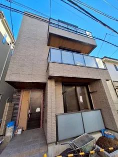 メゾンド 幡ヶ谷【2階】の外観