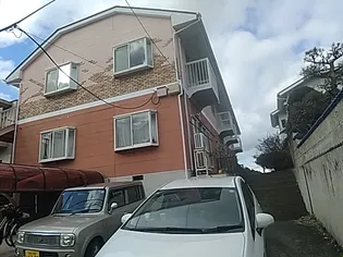 ロスメン旭ヶ丘【2階】の外観