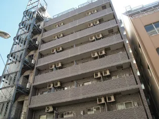 スカイコート三田慶大前【8階】の外観