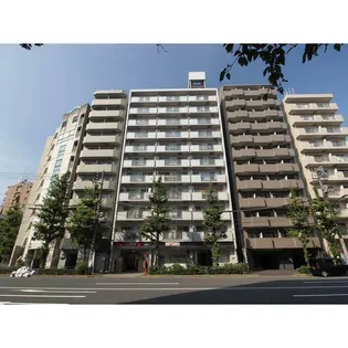 東京都文京区音羽1【マンション】の外観