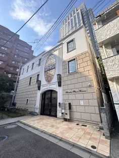 プライベートプレイス広尾【1階】の外観