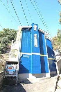 コンフォーティア泉【2階】の外観