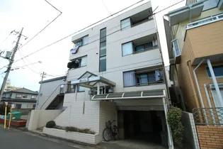 マリーエII【1階】の外観