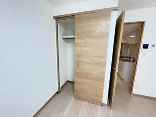 Primavera S.の内装