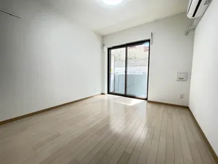 Primavera S.の居間