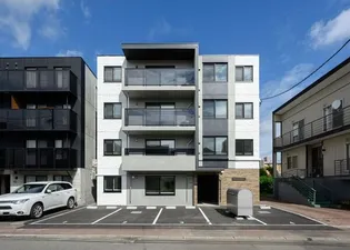 LA ISOLA月寒の画像