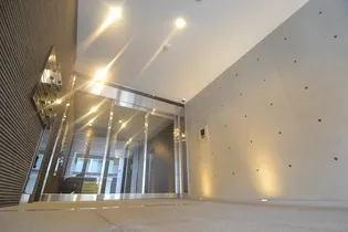 MRIトラストビルの画像