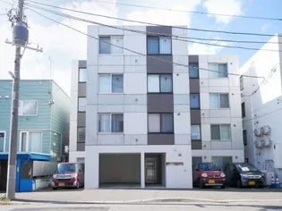 LA CORTEの画像