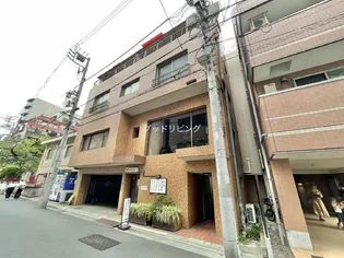 関戸ビルの画像