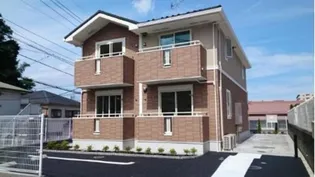 ローレル アイの画像