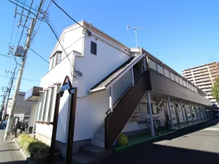 ヴィラ元木の外観