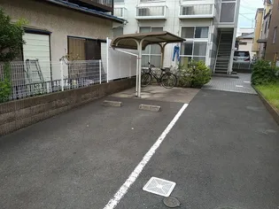 レオパレスrijeka【1階】の外観