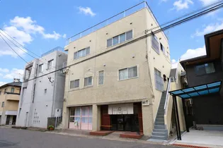 尾崎ビル【3階】の外観