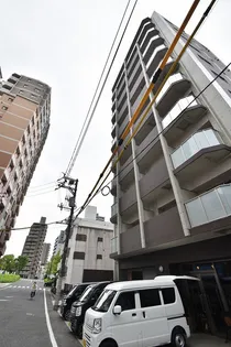 広島県広島市中区東平塚町【マンション】の外観